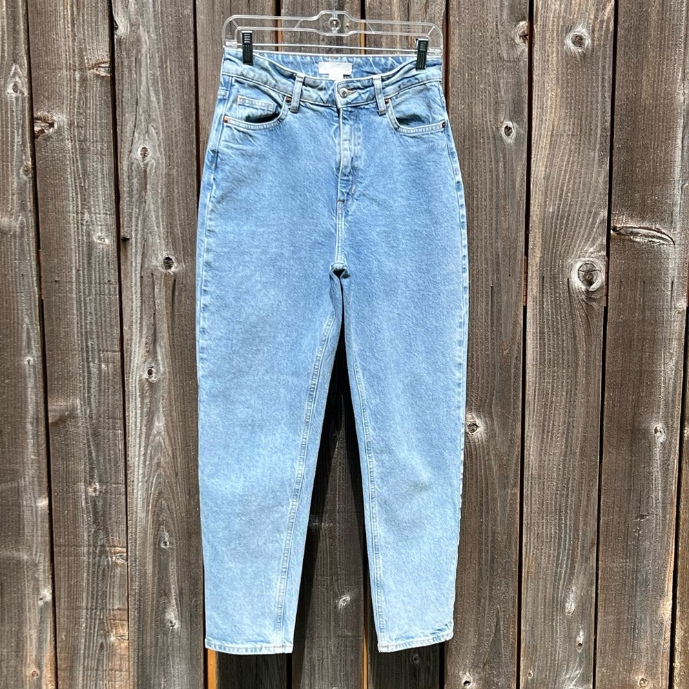 H&M high rise straight blue jeans size 6